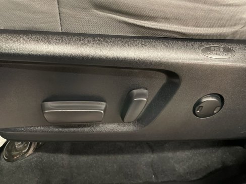 Used 2020 Toyota Tundra SR5 image 15