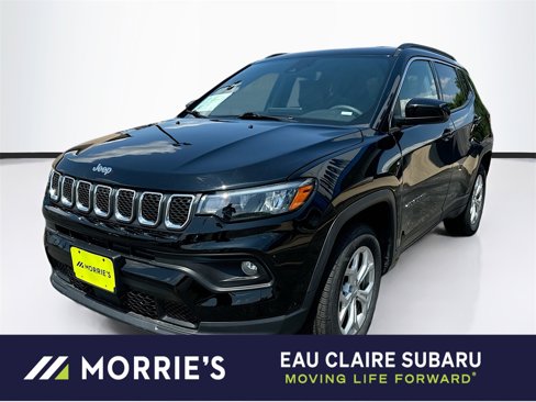 Used 2024 Jeep Compass Latitude image 1