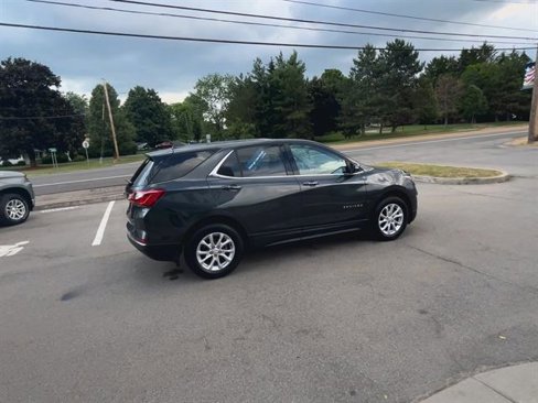 Certified 2018 Chevrolet Equinox LT image 2