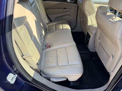 Used 2014 Jeep Grand Cherokee Limited image 32