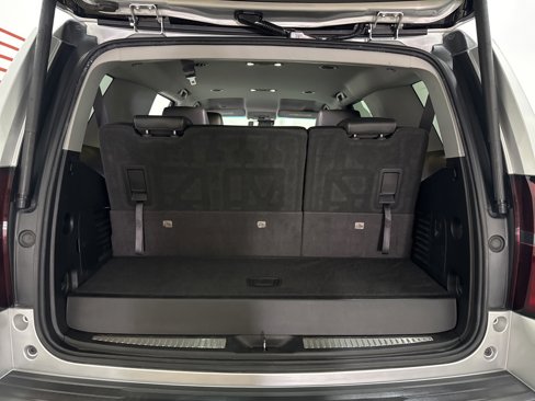 Used 2017 Chevrolet Tahoe LT image 14
