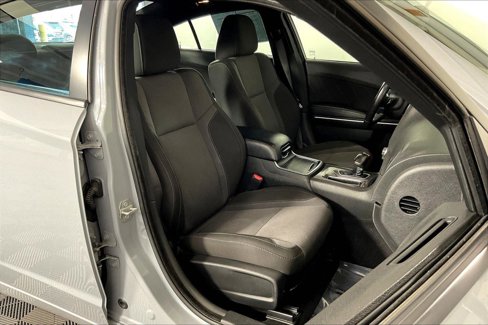 Used 2022 Dodge Charger SXT image 10