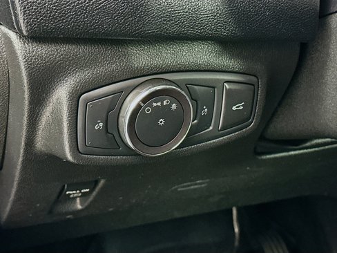 Used 2019 Lincoln MKC Select w/ Select Plus Package image 10