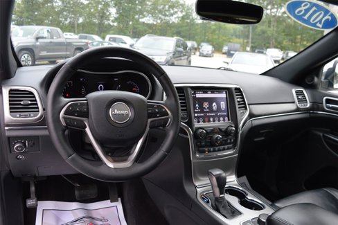 Used 2018 Jeep Grand Cherokee Limited image 13