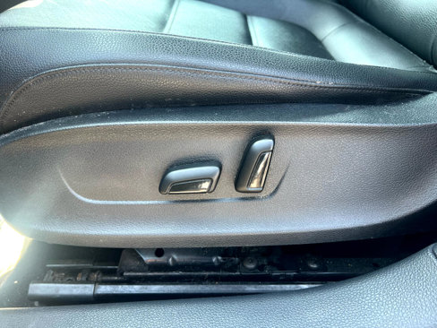 Used 2015 Volkswagen Jetta TDI SEL image 12