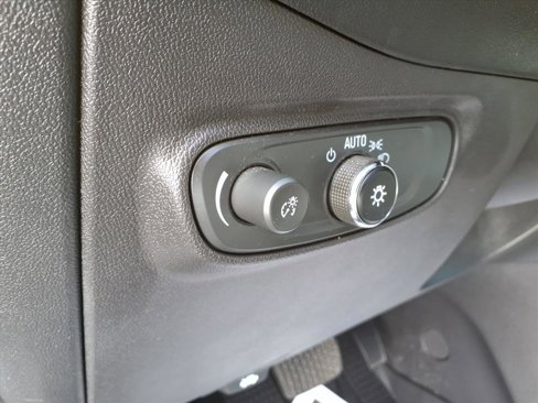 Certified 2024 Chevrolet Equinox LT image 20