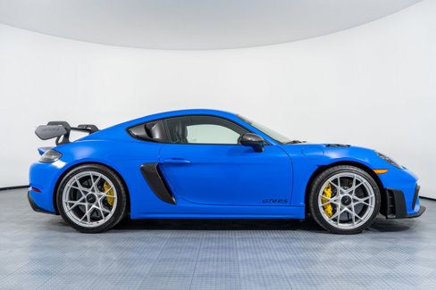 Used 2025 Porsche 718 Cayman GT4 RS w/ Weissach Package image 9
