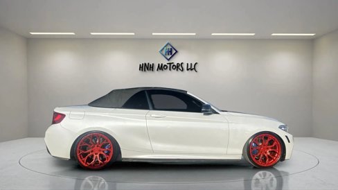 Used 2016 BMW M235i Convertible image 6