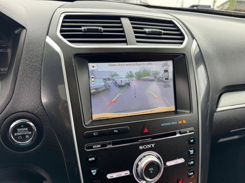 Used 2018 Ford Explorer Sport w/ Equipment Group 401A image 14