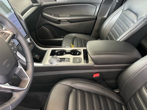 Used 2023 Ford Edge SEL w/ Convenience Package image 19