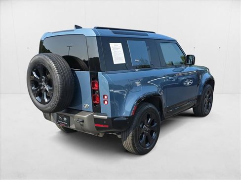 Used 2021 Land Rover Defender 90 X-Dynamic S image 5