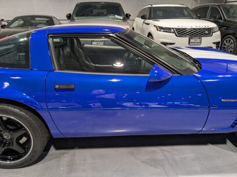 Used 1996 Chevrolet Corvette Coupe image 11