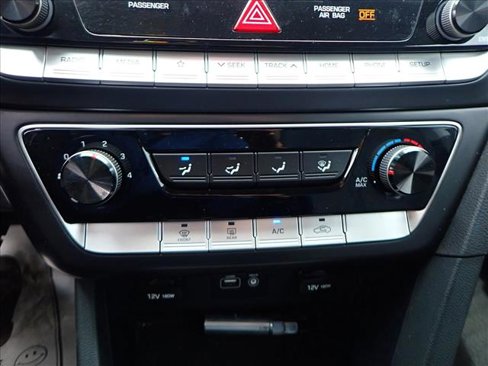 Used 2018 Hyundai Sonata SE image 17