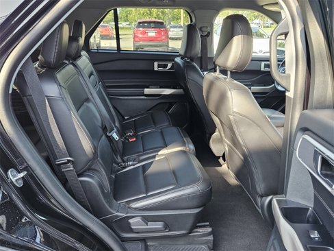Used 2023 Ford Explorer XLT w/ Equipment Group 202A image 17