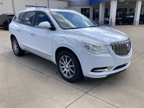 Used 2017 Buick Enclave Convenience image 3