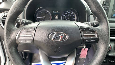Used 2021 Hyundai Kona SE image 17