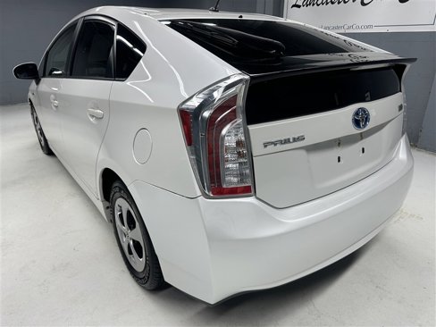 Used 2014 Toyota Prius Two image 4