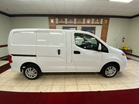 Used 2020 Nissan NV200 SV image 8