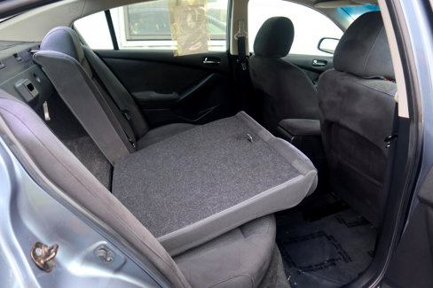 Used 2010 Nissan Altima 3.5 SR w/ Sport Pkg image 47