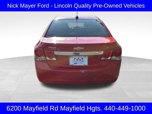 Used 2015 Chevrolet Cruze LT image 6