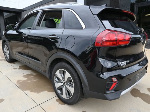Used 2020 Kia Niro LX image 7