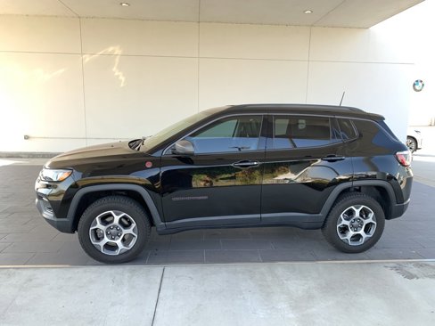 Used 2022 Jeep Compass Trailhawk w/ Trailhawk Convenience Group image 8
