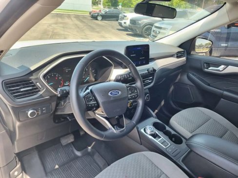 Used 2021 Ford Escape SE w/ Cold Weather Package image 24