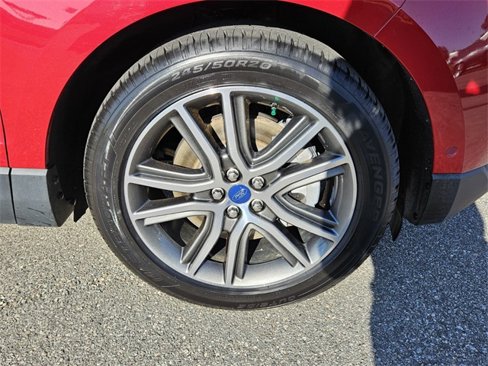 Used 2021 Ford Edge Titanium w/ Equipment Group 301A image 18