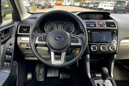 Used 2018 Subaru Forester 2.5i Premium w/ Protection Package #3 image 5