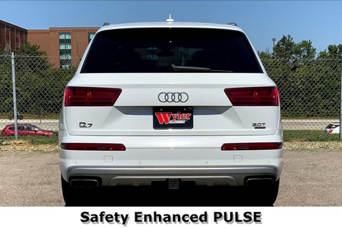 Used 2017 Audi Q7 3.0T Premium Plus image 3