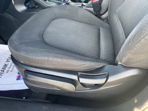 Used 2010 Hyundai Tucson GLS image 20
