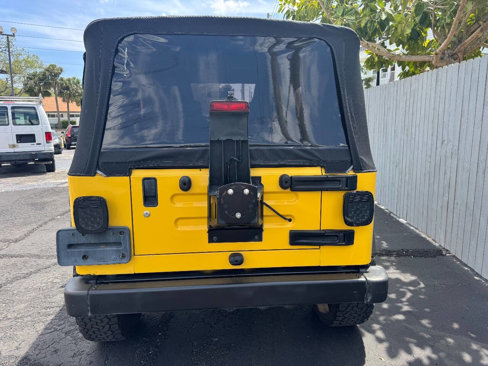 Used 2005 Jeep Wrangler SE image 14
