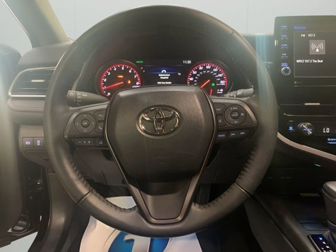 Used 2023 Toyota Camry XSE image 28