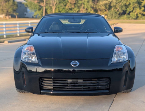 Used 2004 Nissan 350Z Touring image 14