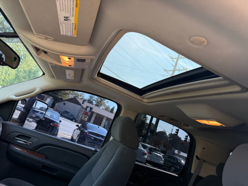 Used 2007 GMC Yukon SLE image 8