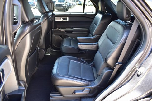Used 2020 Ford Explorer Limited image 23