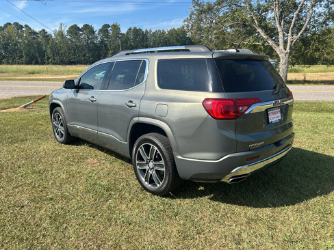 Used 2018 GMC Acadia Denali image 9