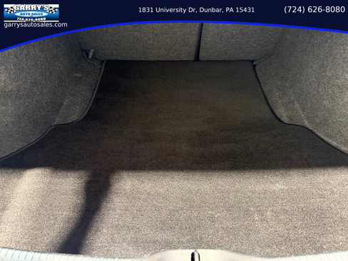 Used 2018 Chrysler 300 Limited image 25