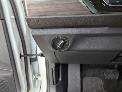 Certified 2024 Volkswagen Jetta SEL image 19