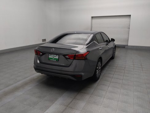 Used 2023 Nissan Altima 2.5 SV image 9