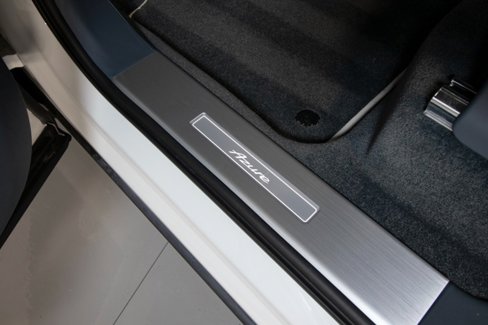 Used 2023 Bentley Bentayga Extended Wheelbase image 43