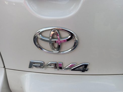 Used 2012 Toyota RAV4 Limited image 4