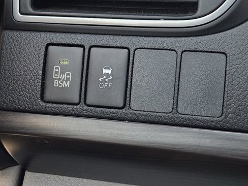 Used 2017 Toyota Camry XLE image 26