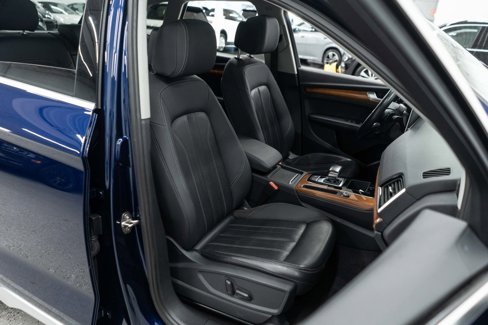 Used 2021 Audi Q5 2.0T Premium Plus image 11