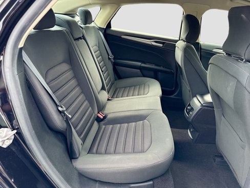 Certified 2019 Ford Fusion SE image 24