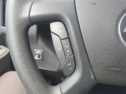 Used 2023 Chevrolet Express 2500 w/ Driver Convenience Package image 25