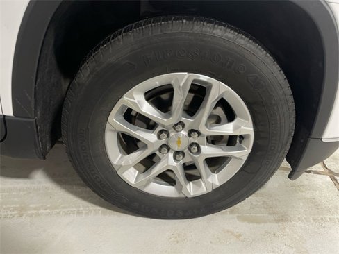 Used 2018 Chevrolet Traverse LT image 10