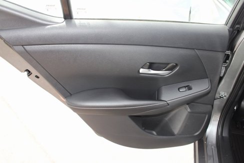 Used 2023 Nissan Sentra SV image 45