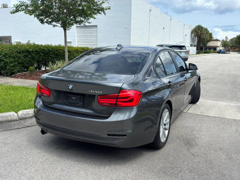 Used 2018 BMW 320i Sedan image 5
