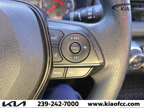 Used 2019 Toyota RAV4 XLE image 21